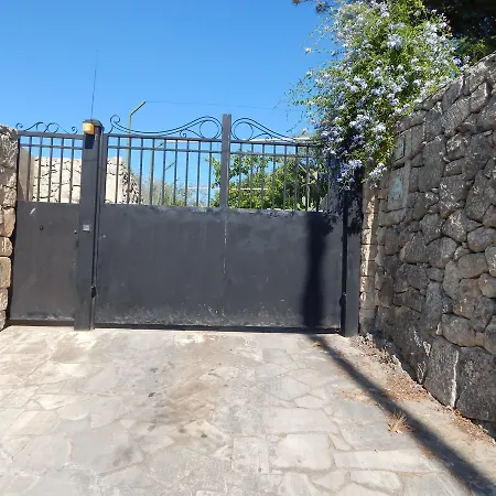 Azzurra * San Corrado di Fuori