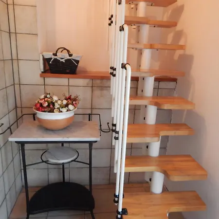 Azzurra Nocleg ze śniadaniem *